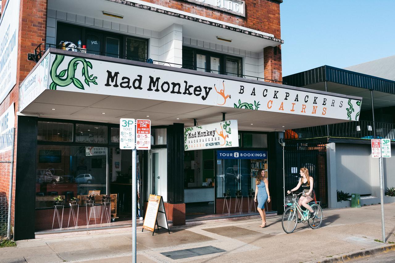 Mad Monkey Central ケアンズ エクステリア 写真